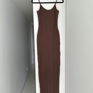 Bump suit maternity maxi dress